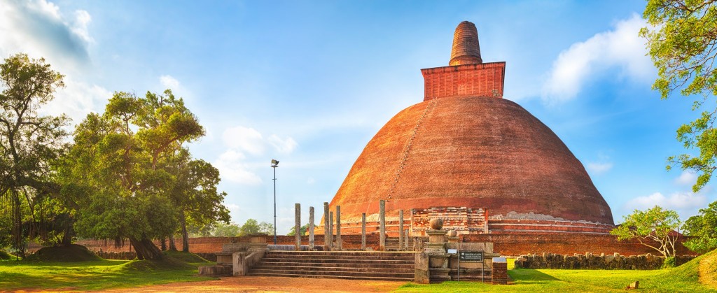 Dagoba Jetavanaramaya v posvátném městě Anuradhapura