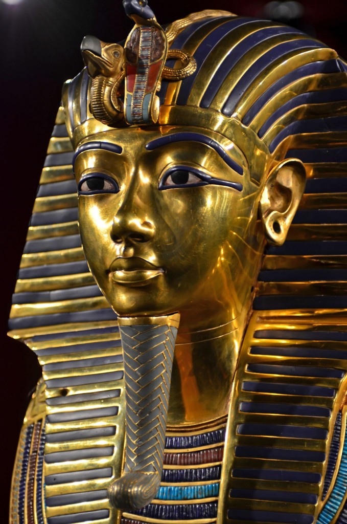 Posmrtná maska krále Tutanchamona