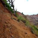 Nu'alolo Cliff trail - nebezpečný sesuv půdy