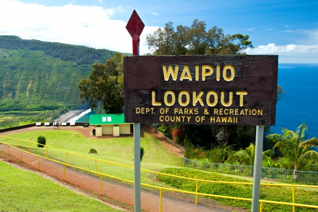 Vyhlídka u Waipio Valley