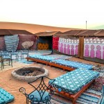 Turistický kemp při výletu do pouště u Erg Chebbi