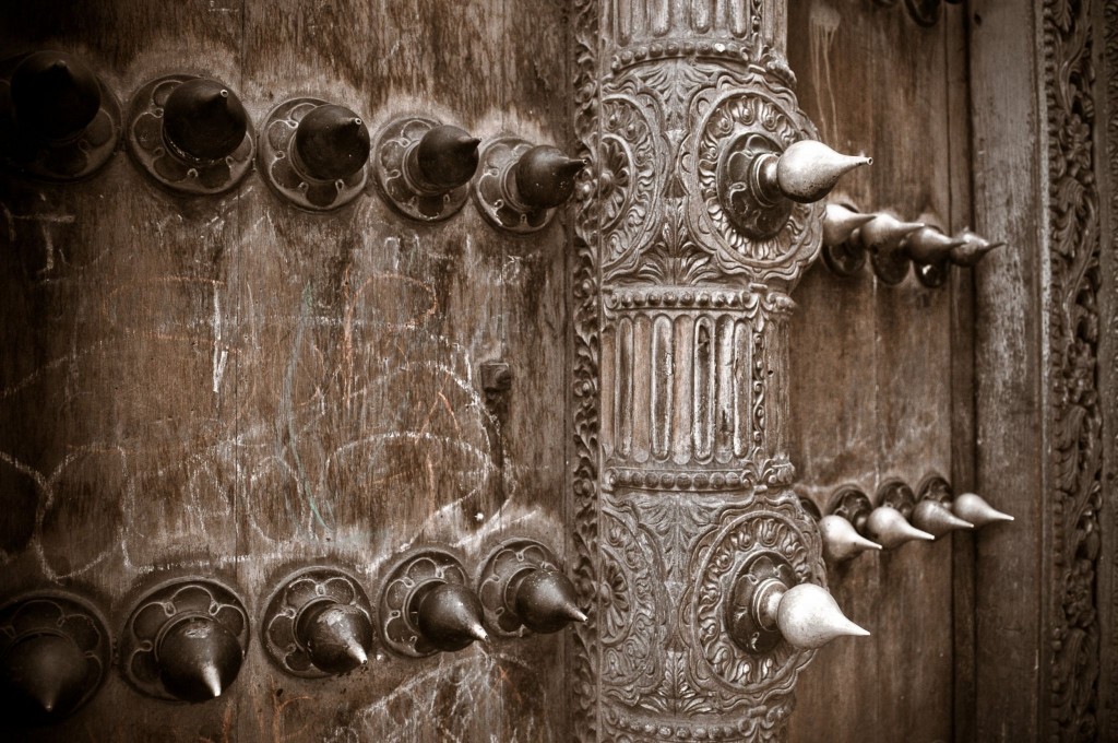 Detail zanzibarských dveří