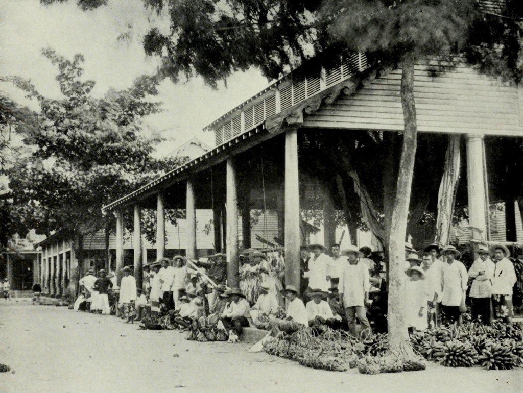 Tržiště v Papeete v roce 1910