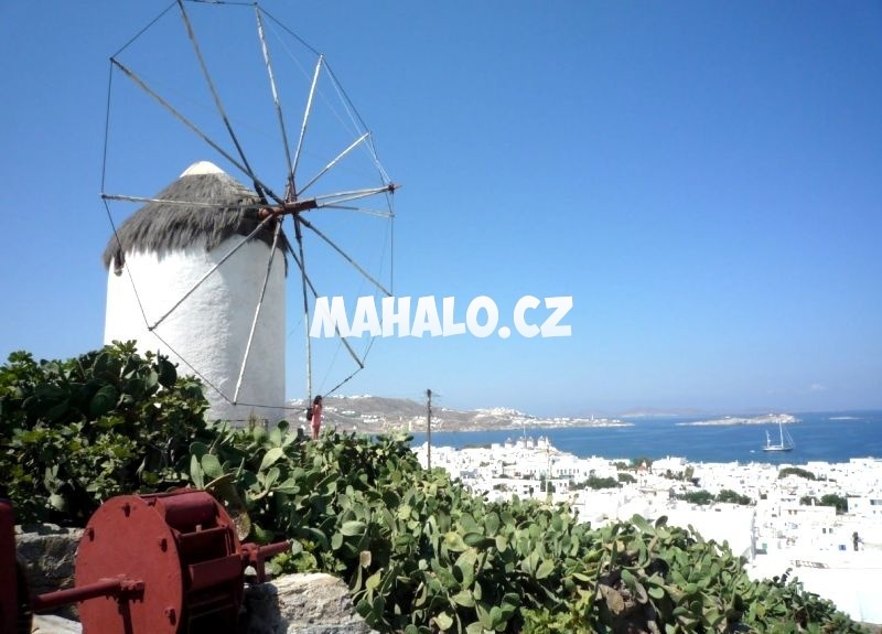 Větrnný mlýn u města Mykonos