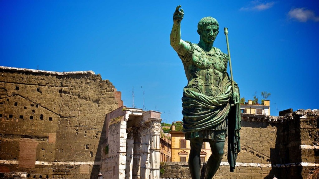 Socha Julia Caesara v Římě