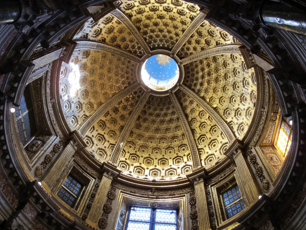 Interiér Duomo di Siena