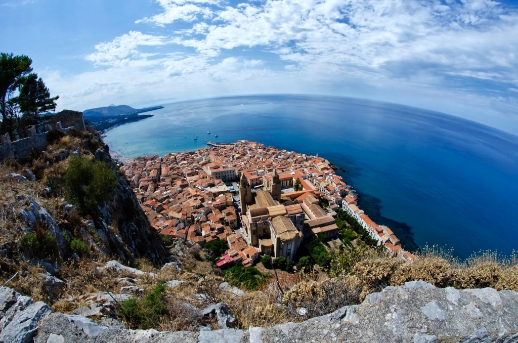 Nádherný výhled z Rocca di Cefalú