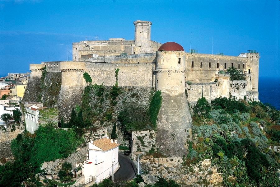 Pevnost ve městě Gaeta