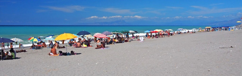 Pláž v Santa Maria del Cedro