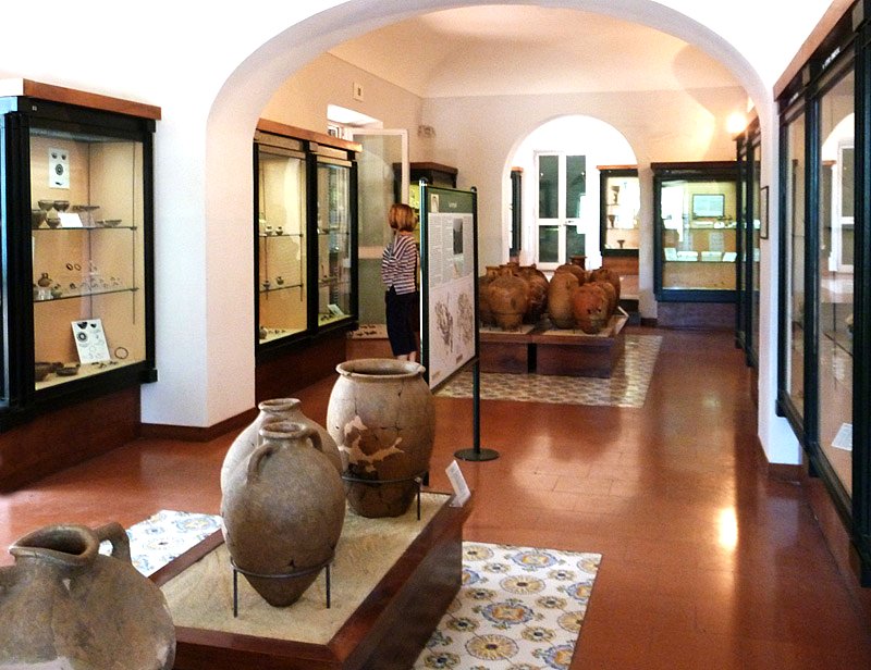 Museo Civico Nazionale Pithecusa