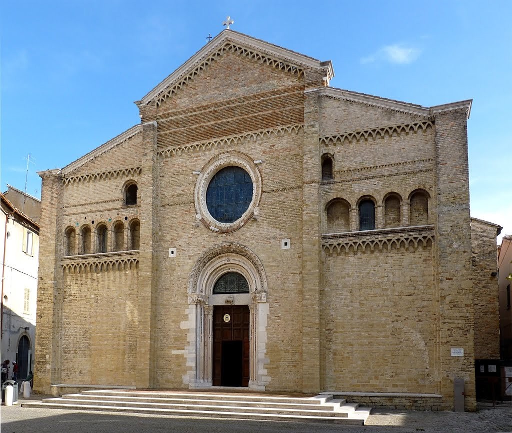 Katedrála Santa Maria Assunta ve Fano