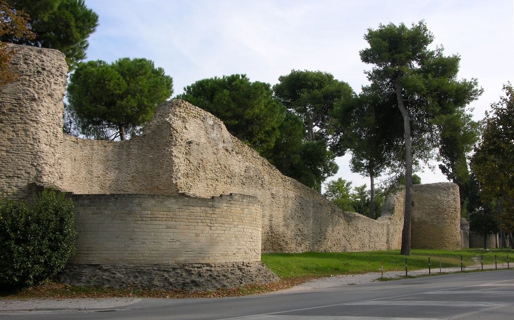 Městské hradby Mura Roveresche