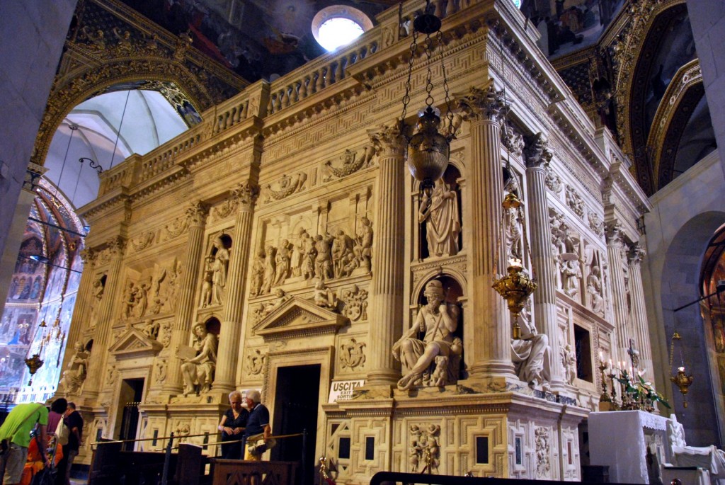 Svatá chýše v bazilice della Santa Casa