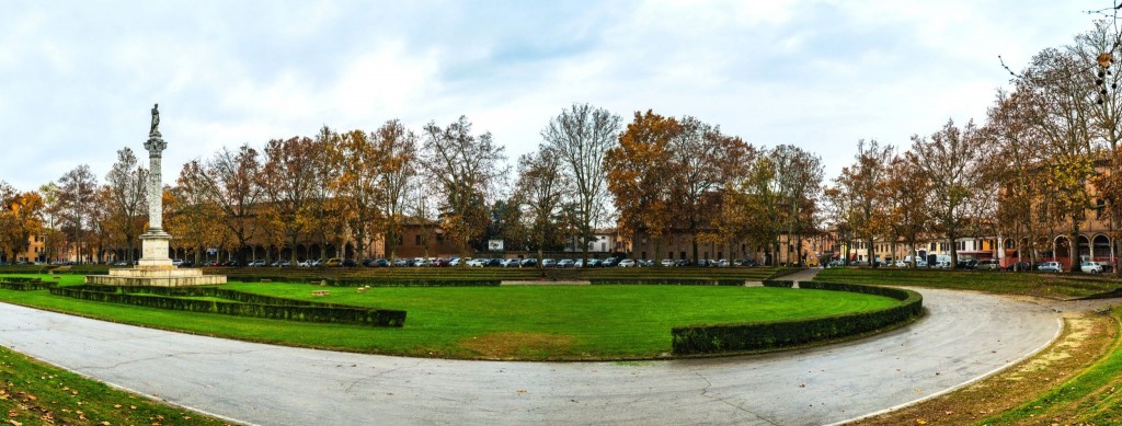 Piazza Ariostea