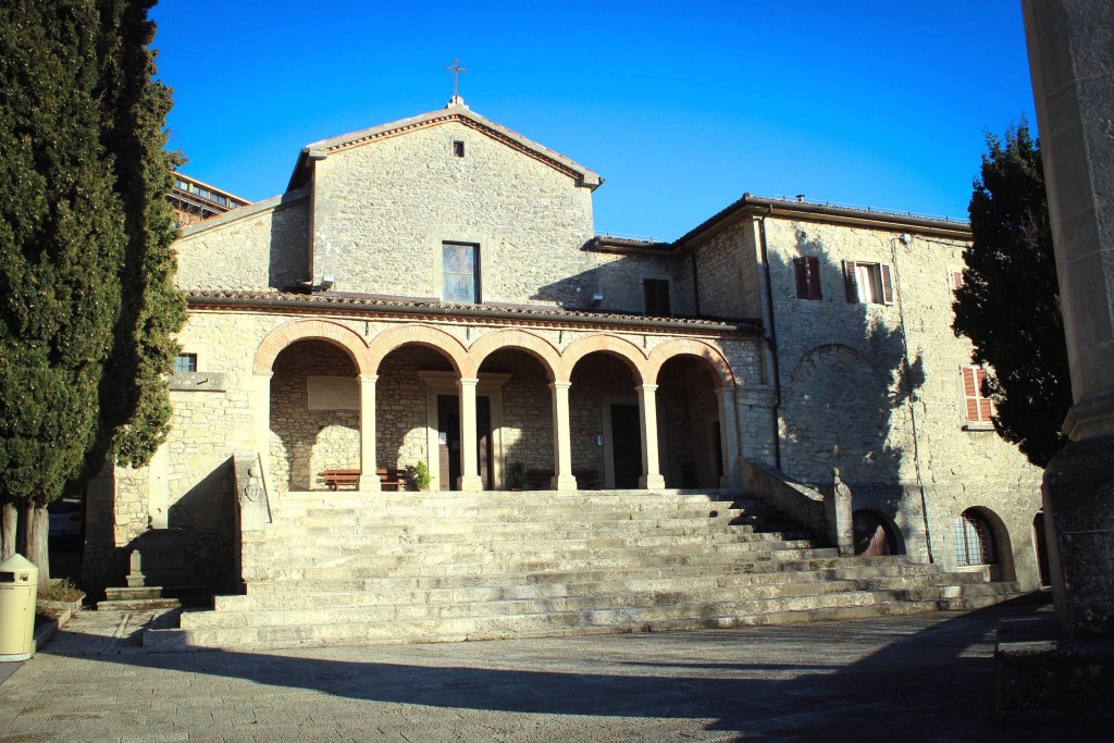Kapucínský klášter s kostelem sv. Quirina