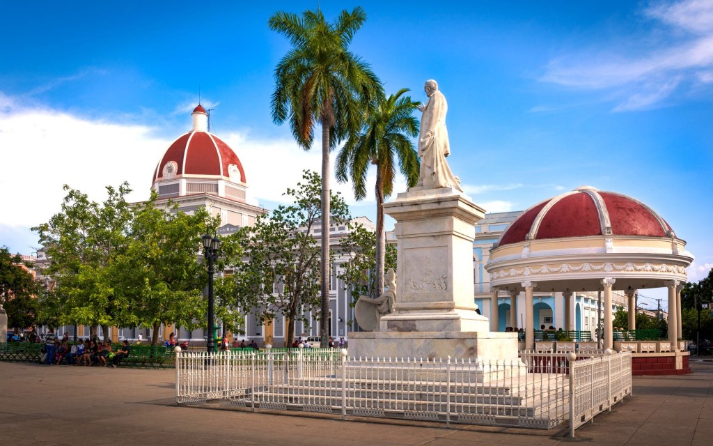 Parque José Martí ve městě Cienfuegos