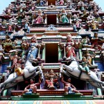 Detail výzdoby chrámu Sri Maha Mariamman