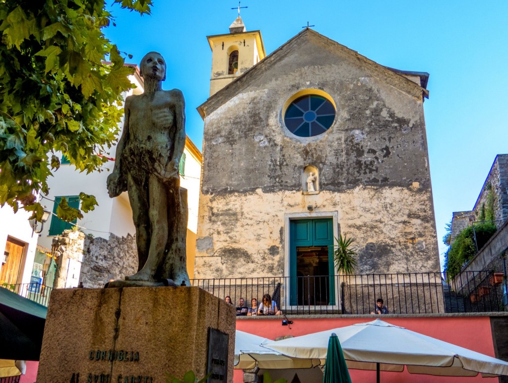 Kostel sv. Petra v městečku Corniglia