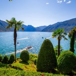 Krásné horské jezero Lago di Como